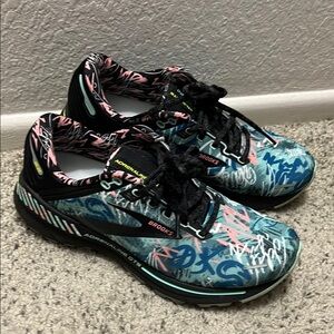 Brooks Multicolor Athletic Shoes